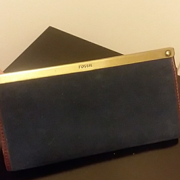 Fossil suede wallet - Picture 3 of 4